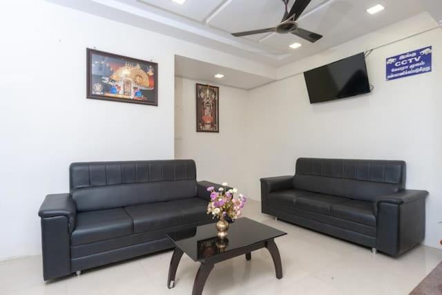 Famous Residency Hotell Tiruchirappalli Eksteriør bilde